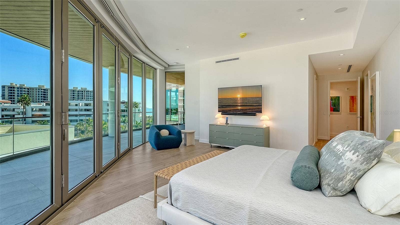 1561 GULF OF MEXICO DRIVE, #404, Longboat Key, FL 34228 1561 GULF OF MEXICO DRIVE, #404, Longboat Key, FL 34228