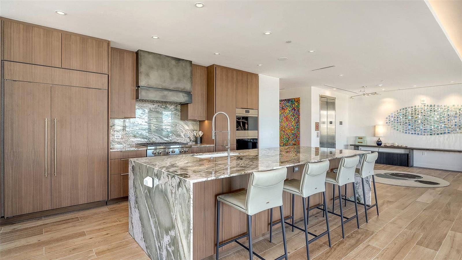 1561 GULF OF MEXICO DRIVE, #404, Longboat Key, FL 34228 1561 GULF OF MEXICO DRIVE, #404, Longboat Key, FL 34228