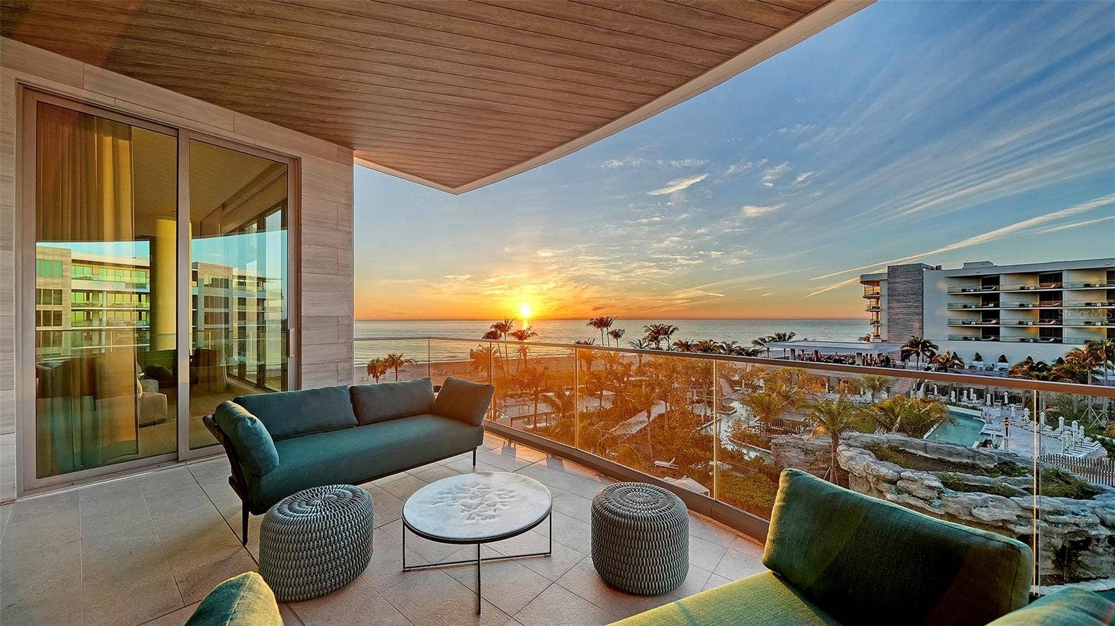 1561 GULF OF MEXICO DRIVE, #404, Longboat Key, FL 34228 1561 GULF OF MEXICO DRIVE, #404, Longboat Key, FL 34228