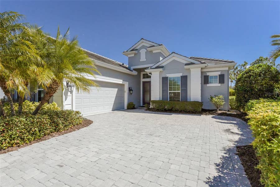 Property photo for 6748 CURZON TERRACE, University Park, FL
