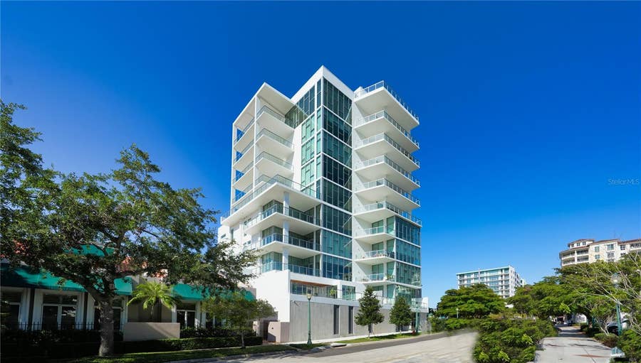 Property photo for 1335 2ND STREET, #Villa 2E, Sarasota, FL