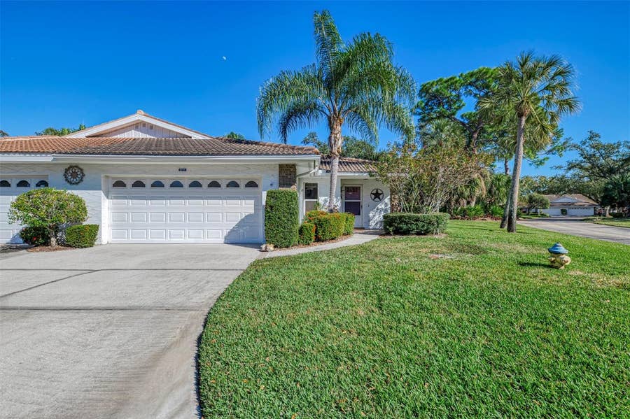 Property photo for 5711 GARDEN LAKES PALM, Bradenton, FL