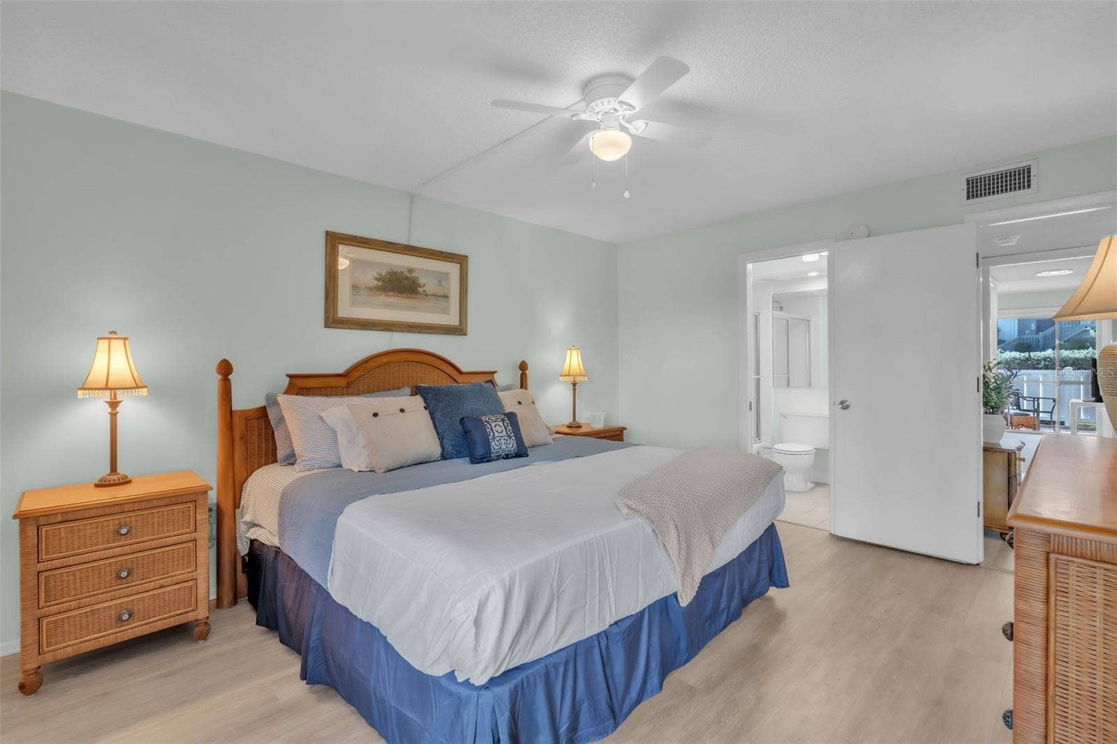 600 MANATEE AVENUE, #145, Holmes Beach, FL 34217