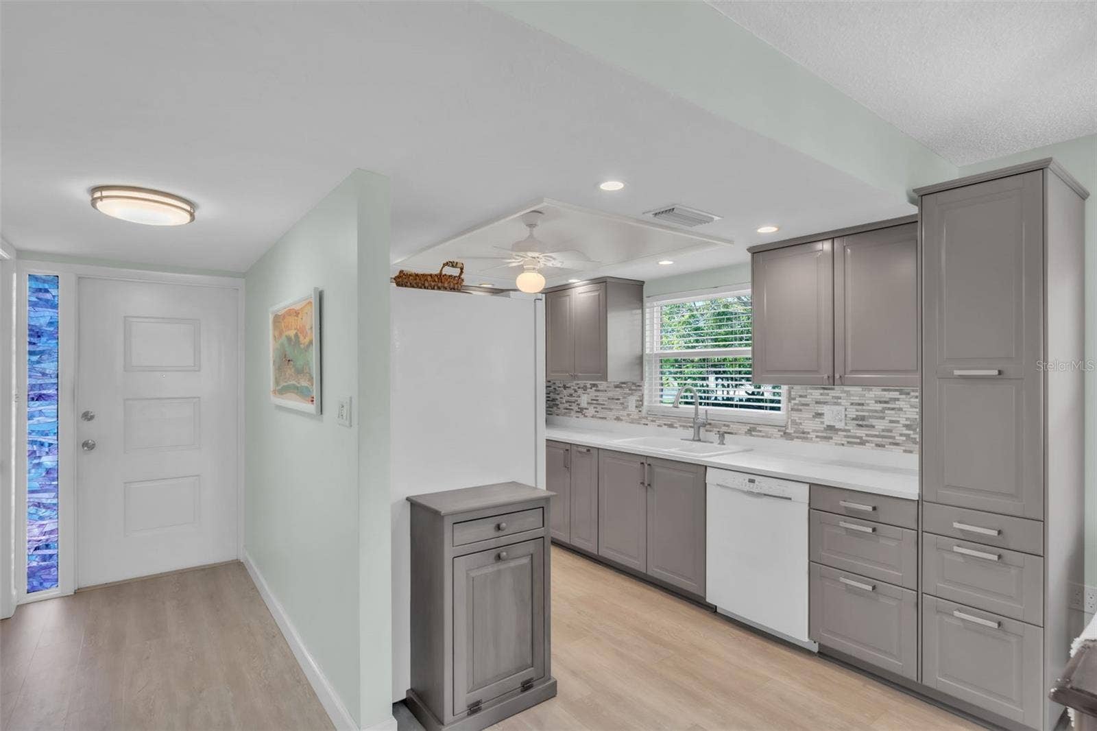 600 MANATEE AVENUE, #145, Holmes Beach, FL 34217