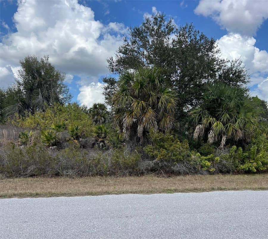 Property photo for 14202 HOWARD AVENUE, Port Charlotte, FL
