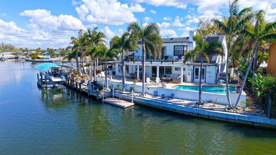 Property photo for 10432 SPOONBILL ROAD W, Bradenton, FL