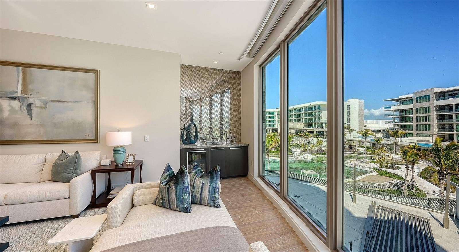 1561 GULF OF MEXICO DRIVE, #304, Longboat Key, FL 34228 1561 GULF OF MEXICO DRIVE, #304, Longboat Key, FL 34228