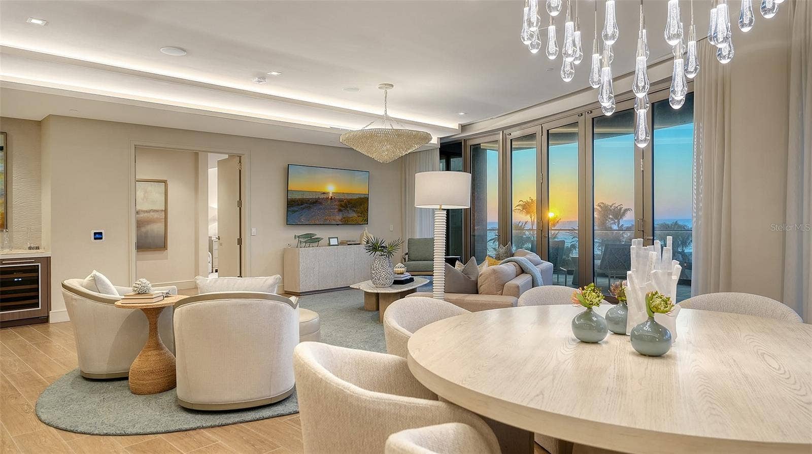 1561 GULF OF MEXICO DRIVE, #304, Longboat Key, FL 34228 1561 GULF OF MEXICO DRIVE, #304, Longboat Key, FL 34228