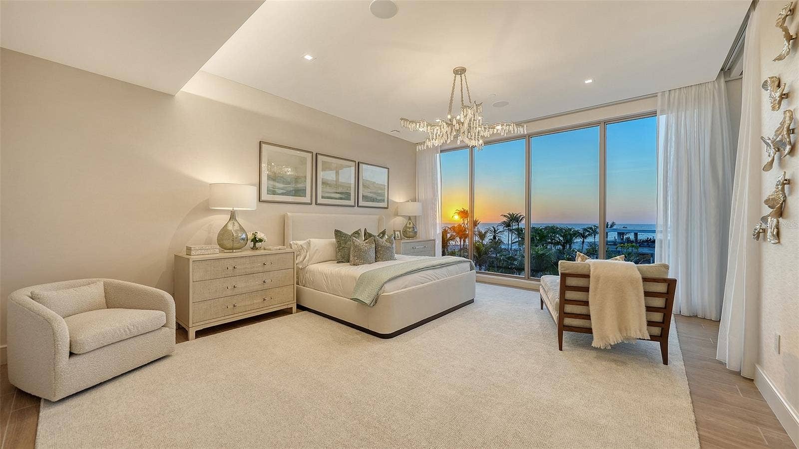 1561 GULF OF MEXICO DRIVE, #304, Longboat Key, FL 34228 1561 GULF OF MEXICO DRIVE, #304, Longboat Key, FL 34228