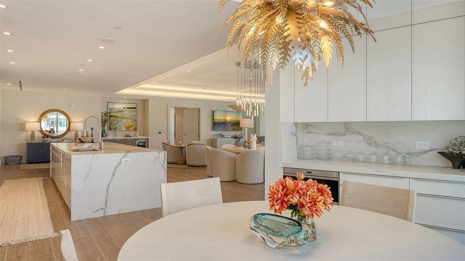 1561 GULF OF MEXICO DRIVE, #304, Longboat Key, FL 34228 1561 GULF OF MEXICO DRIVE, #304, Longboat Key, FL 34228