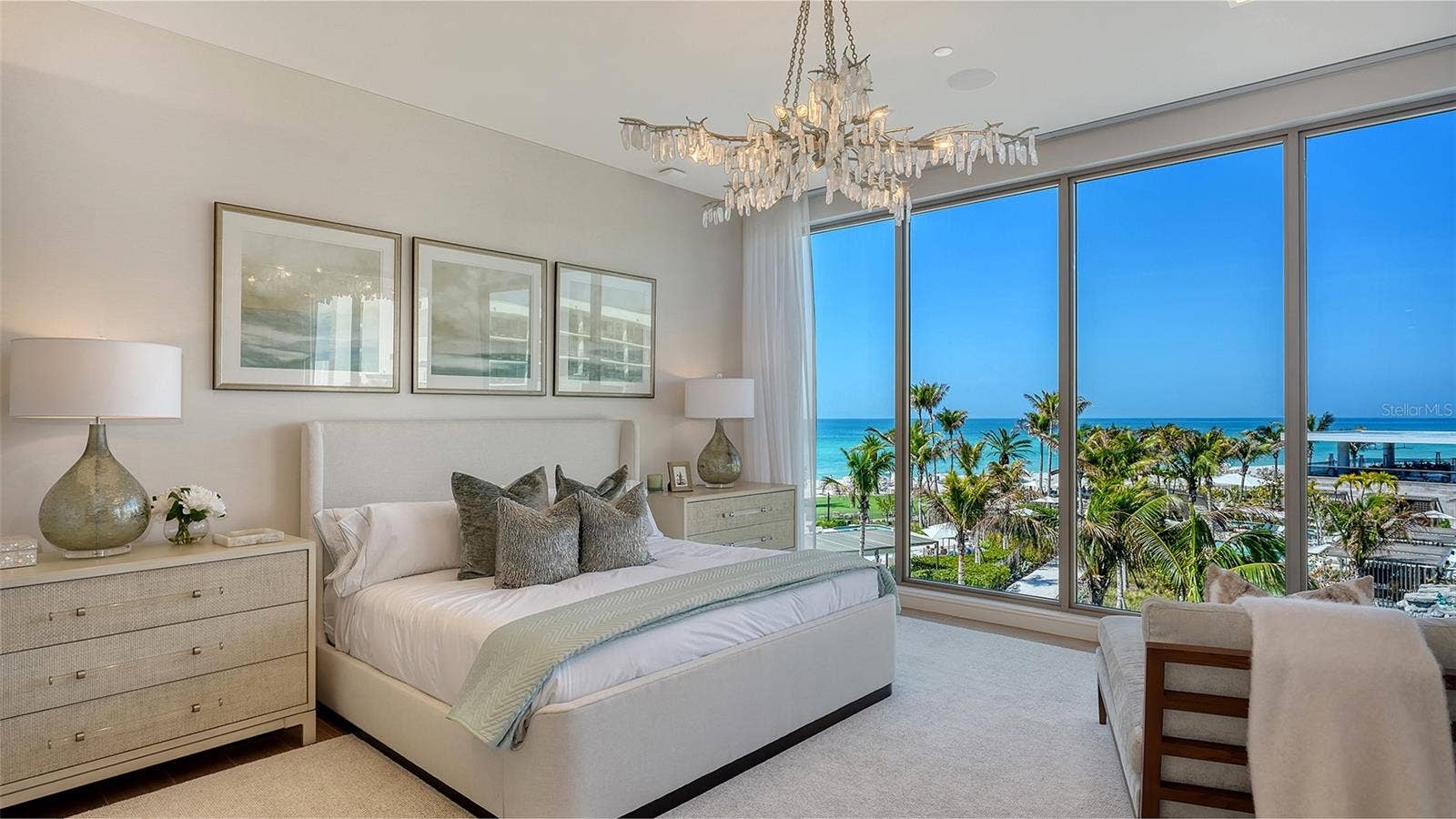 1561 GULF OF MEXICO DRIVE, #304, Longboat Key, FL 34228 1561 GULF OF MEXICO DRIVE, #304, Longboat Key, FL 34228