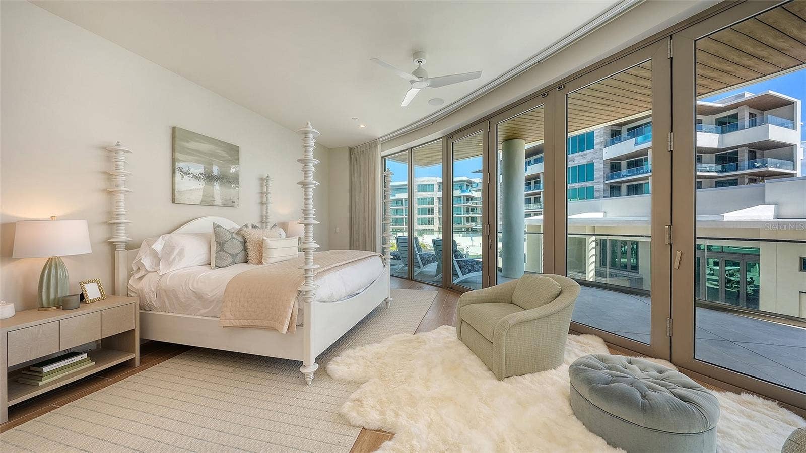 1561 GULF OF MEXICO DRIVE, #304, Longboat Key, FL 34228 1561 GULF OF MEXICO DRIVE, #304, Longboat Key, FL 34228