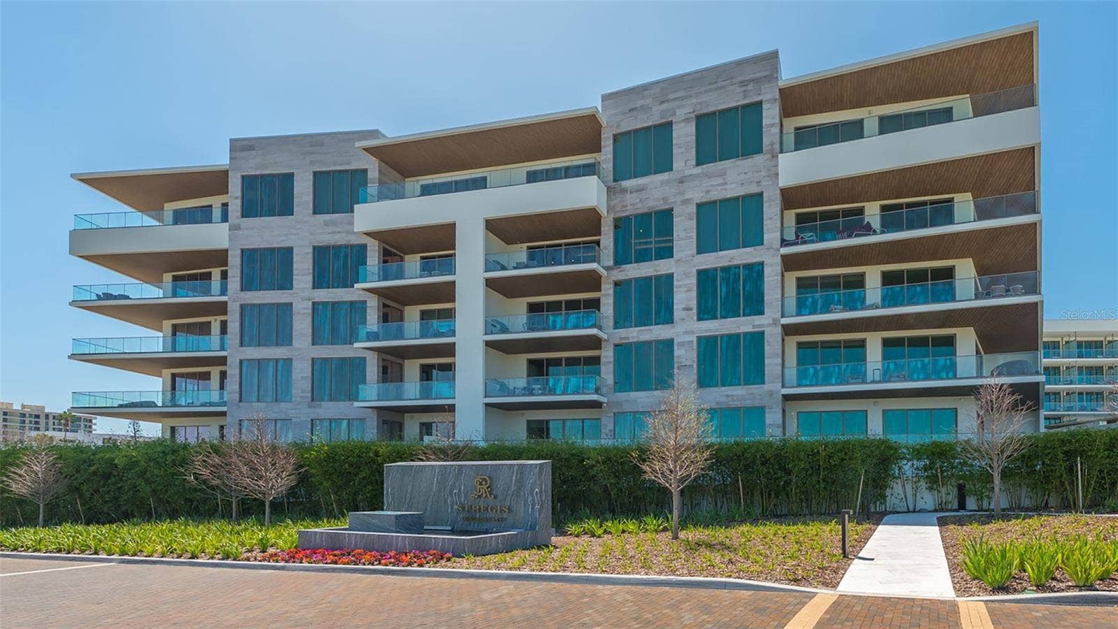 1561 GULF OF MEXICO DRIVE, #304, Longboat Key, FL 34228 1561 GULF OF MEXICO DRIVE, #304, Longboat Key, FL 34228