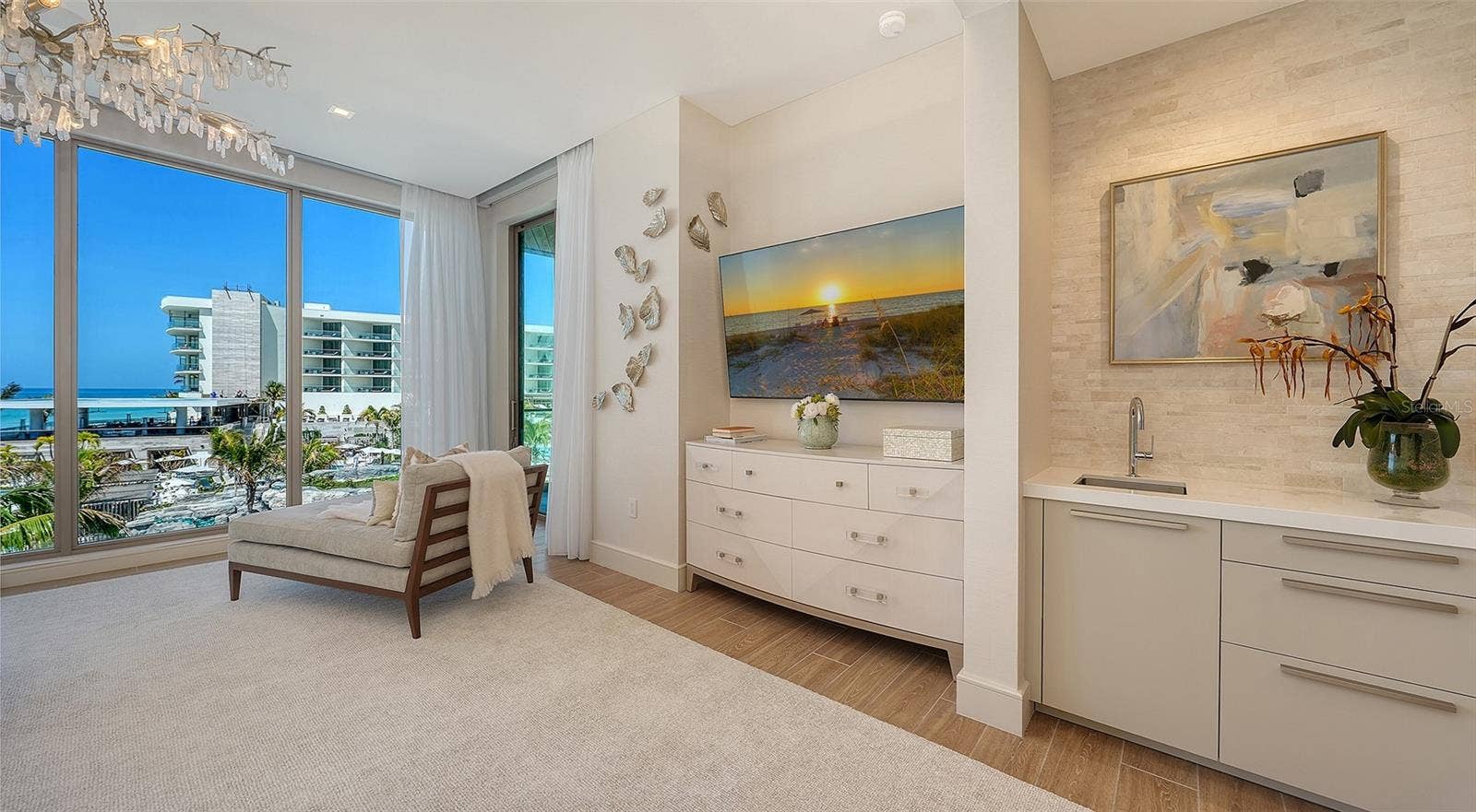 1561 GULF OF MEXICO DRIVE, #304, Longboat Key, FL 34228 1561 GULF OF MEXICO DRIVE, #304, Longboat Key, FL 34228