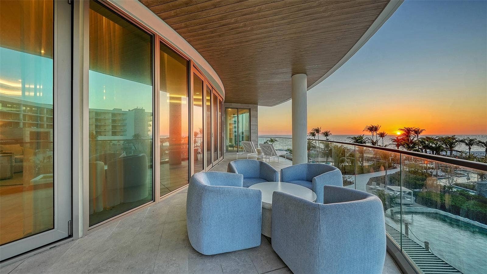 1561 GULF OF MEXICO DRIVE, #304, Longboat Key, FL 34228 1561 GULF OF MEXICO DRIVE, #304, Longboat Key, FL 34228