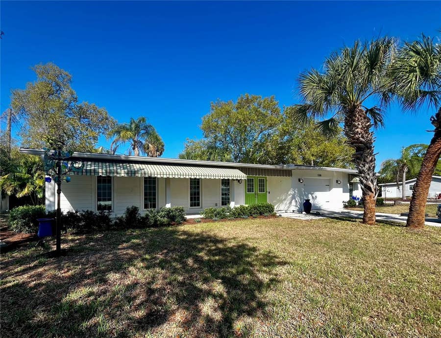 Property photo for 1330 S JEFFERSON AVENUE, Sarasota, FL
