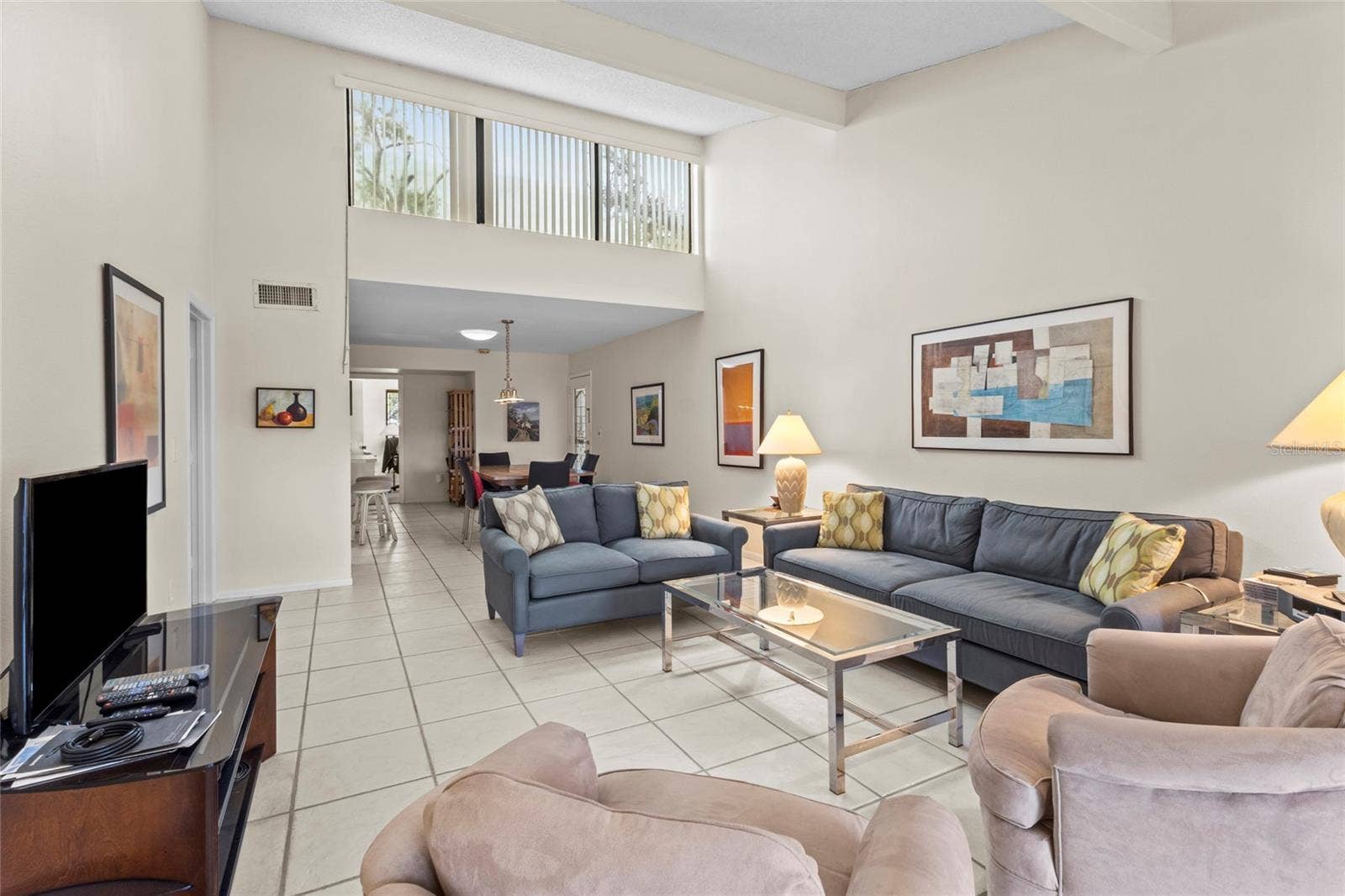 1633 BOATHOUSE CIRCLE, #232, Sarasota, FL 34231 Living Room with clerestory windows