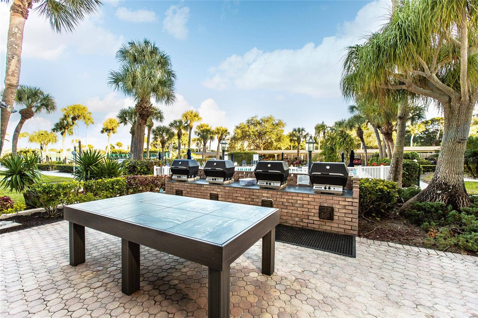 5855 MIDNIGHT PASS ROAD, #333, Sarasota, FL 34242 5855 MIDNIGHT PASS ROAD, #333, Sarasota, FL 34242