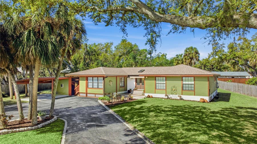Property photo for 906 TROPICAL DRIVE, Bradenton, FL