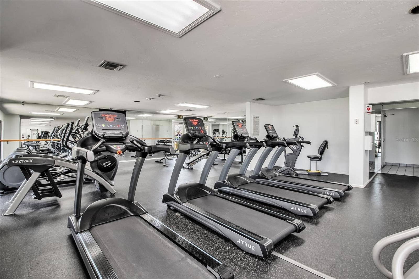 5740 MIDNIGHT PASS ROAD, #403, Sarasota, FL 34242 5740 MIDNIGHT PASS ROAD, #403, Sarasota, FL 34242