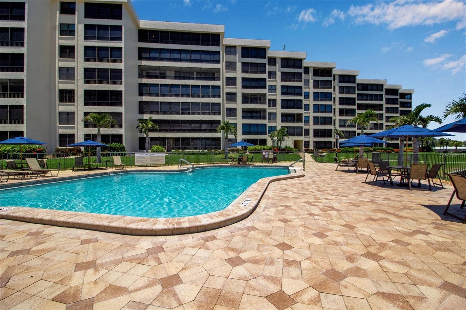 5740 MIDNIGHT PASS ROAD, #403, Sarasota, FL 34242 5740 MIDNIGHT PASS ROAD, #403, Sarasota, FL 34242