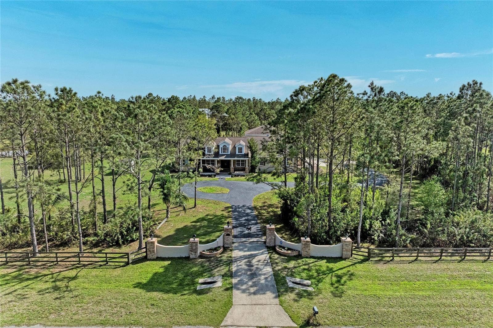 21616 67TH AVENUE E, Bradenton, FL 34211 21616 67TH AVENUE E, Bradenton, FL 34211