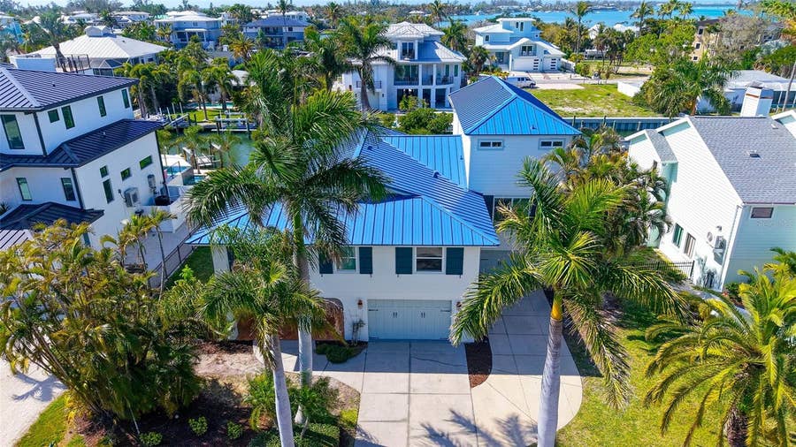 Property photo for 771 MARBURY LANE, Longboat Key, FL