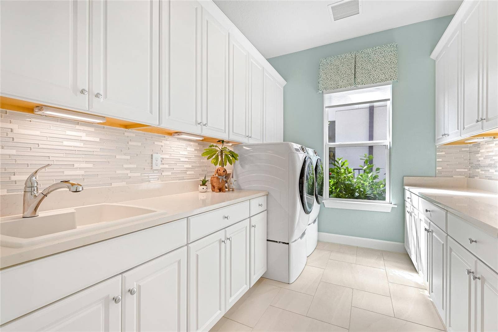 8232 SUMMER NIGHT ROAD, Sarasota, FL 34241 8232 SUMMER NIGHT ROAD, Sarasota, FL 34241