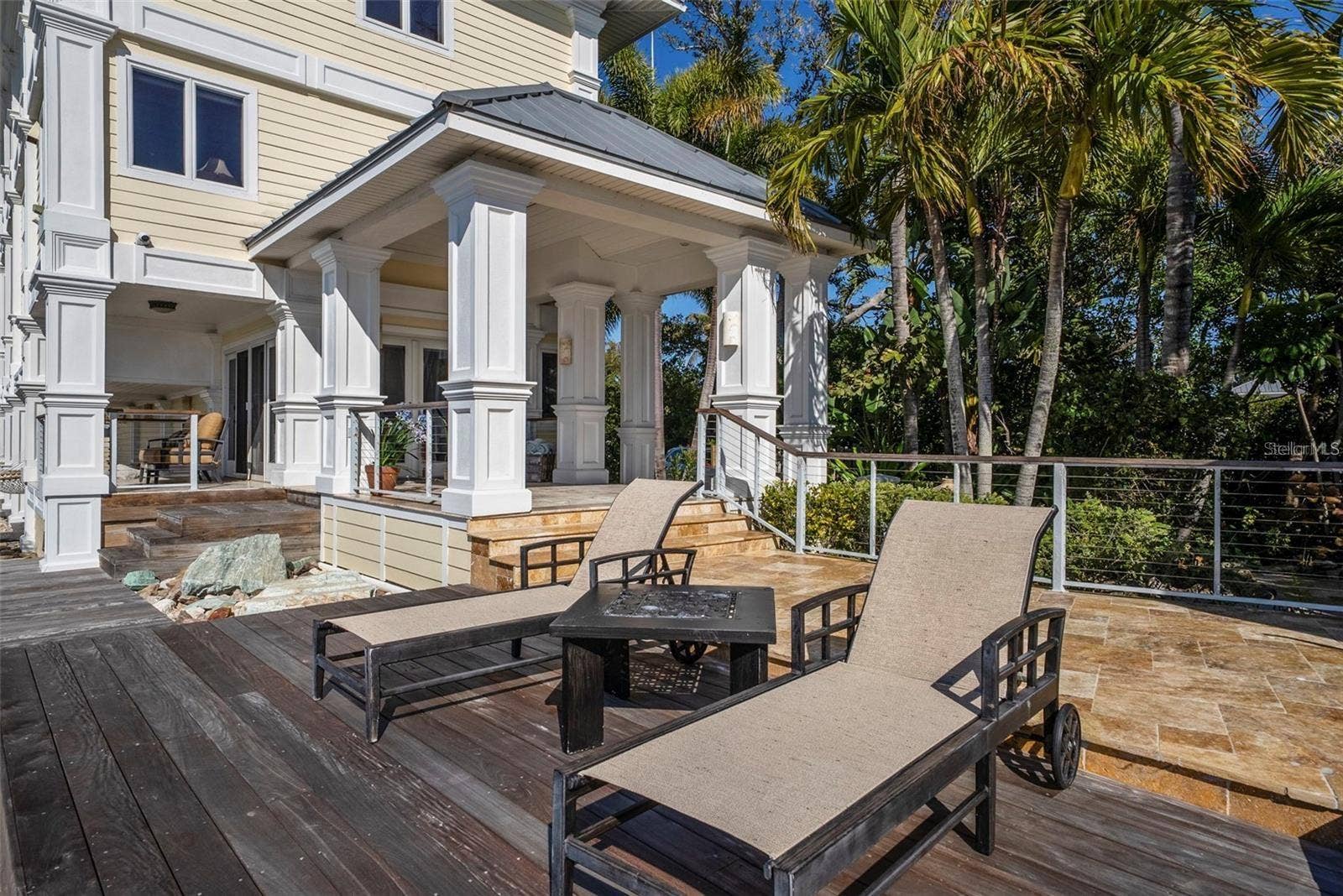 3750 BAYOU LOUISE LANE, Sarasota, FL 34242 3750 BAYOU LOUISE LANE, Sarasota, FL 34242