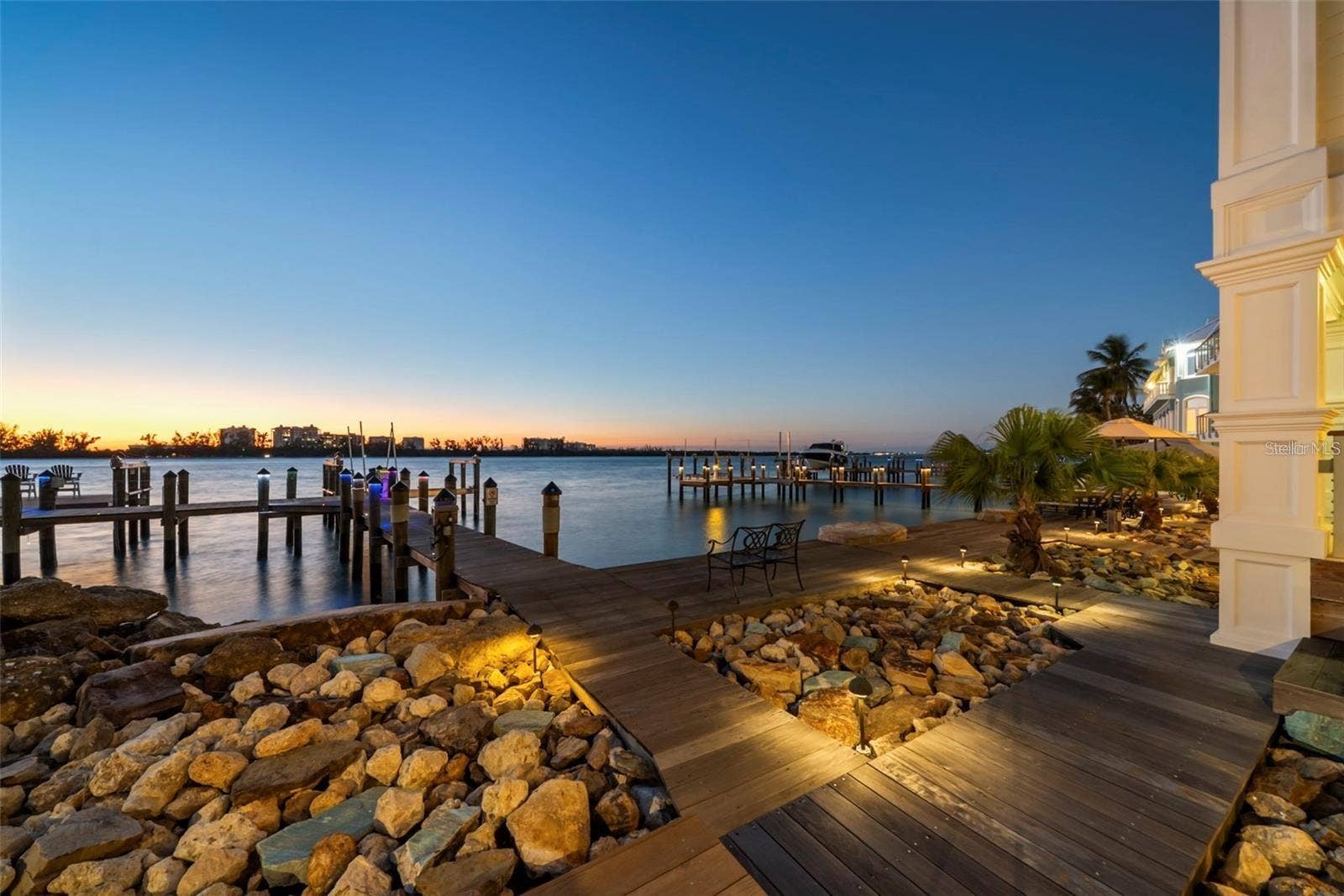 3750 BAYOU LOUISE LANE, Sarasota, FL 34242 3750 BAYOU LOUISE LANE, Sarasota, FL 34242