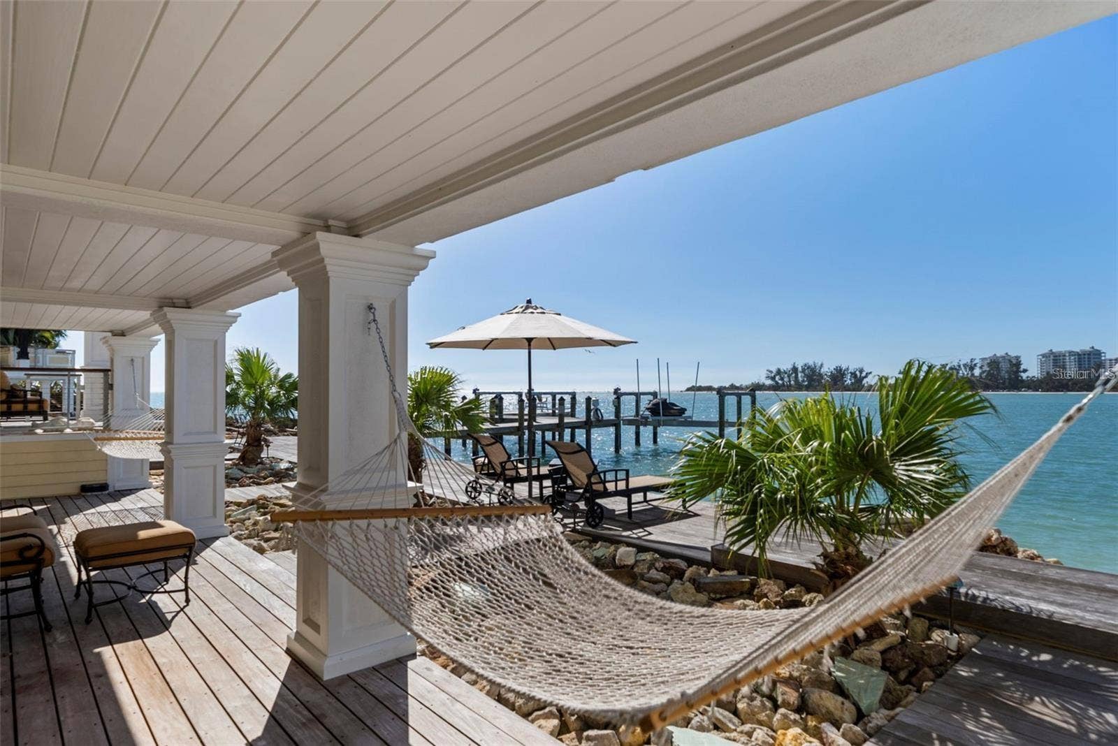 3750 BAYOU LOUISE LANE, Sarasota, FL 34242 3750 BAYOU LOUISE LANE, Sarasota, FL 34242