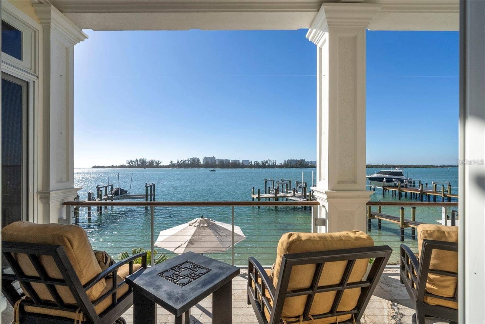 3750 BAYOU LOUISE LANE, Sarasota, FL 34242 3750 BAYOU LOUISE LANE, Sarasota, FL 34242