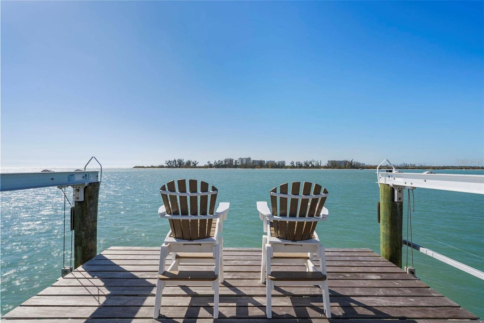 3750 BAYOU LOUISE LANE, Sarasota, FL 34242 3750 BAYOU LOUISE LANE, Sarasota, FL 34242