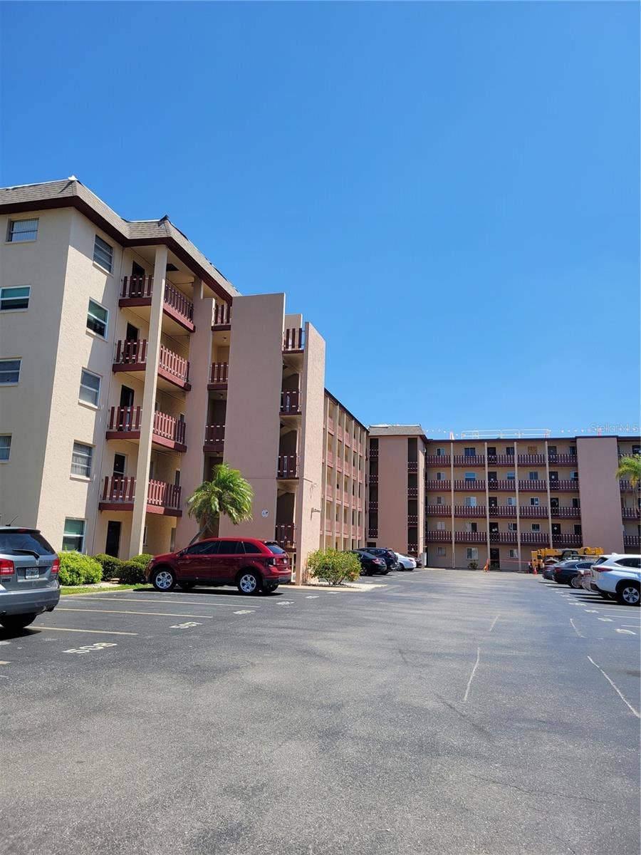 Property photo for 4079 LAKE BAYSHORE DRIVE, #308, Bradenton, FL