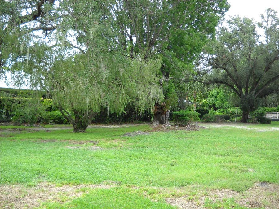 Property photo for 1749 CHEROKEE DRIVE, Sarasota, FL