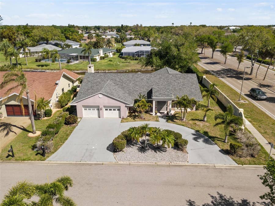Property photo for 1009 KINGS COURT, Venice, FL