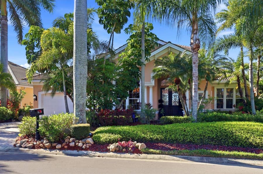 Property photo for 1007 3RD STREET E, Palmetto, FL