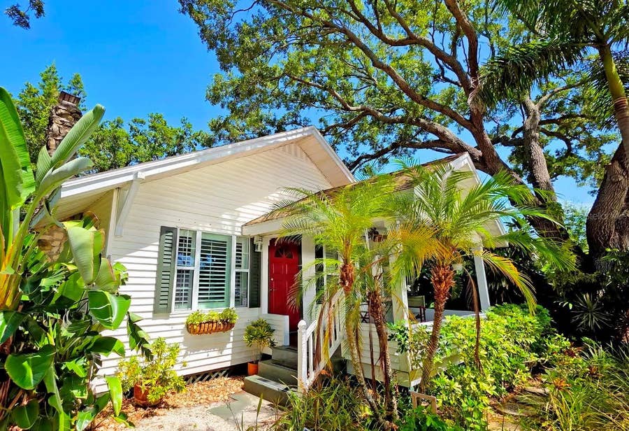 Property photo for 2310 HICKORY AVENUE, Sarasota, FL