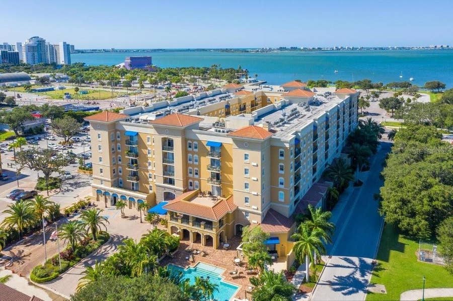 Property photo for 1064 N TAMIAMI TRAIL, #1425, Sarasota, FL