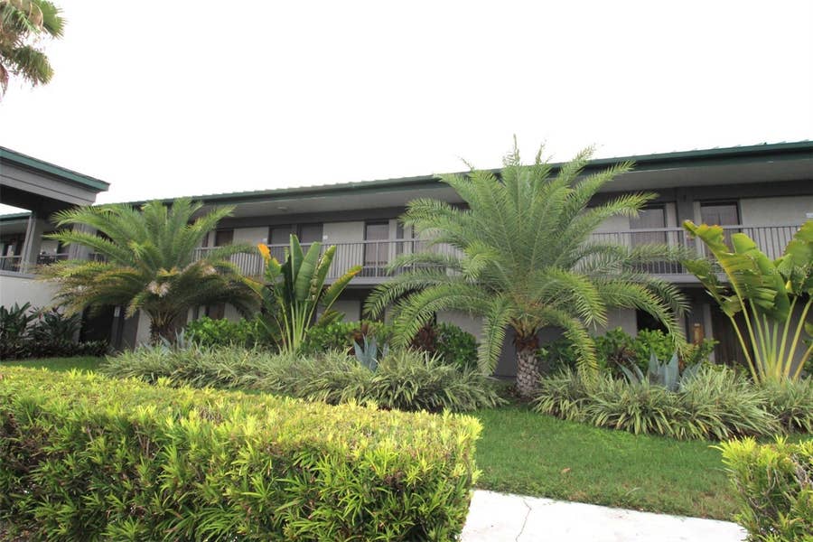 Property photo for 7150 N TAMIAMI TRAIL, #C226, Sarasota, FL