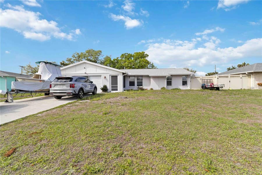 Property photo for 395 GULF BREEZE BOULEVARD, Venice, FL