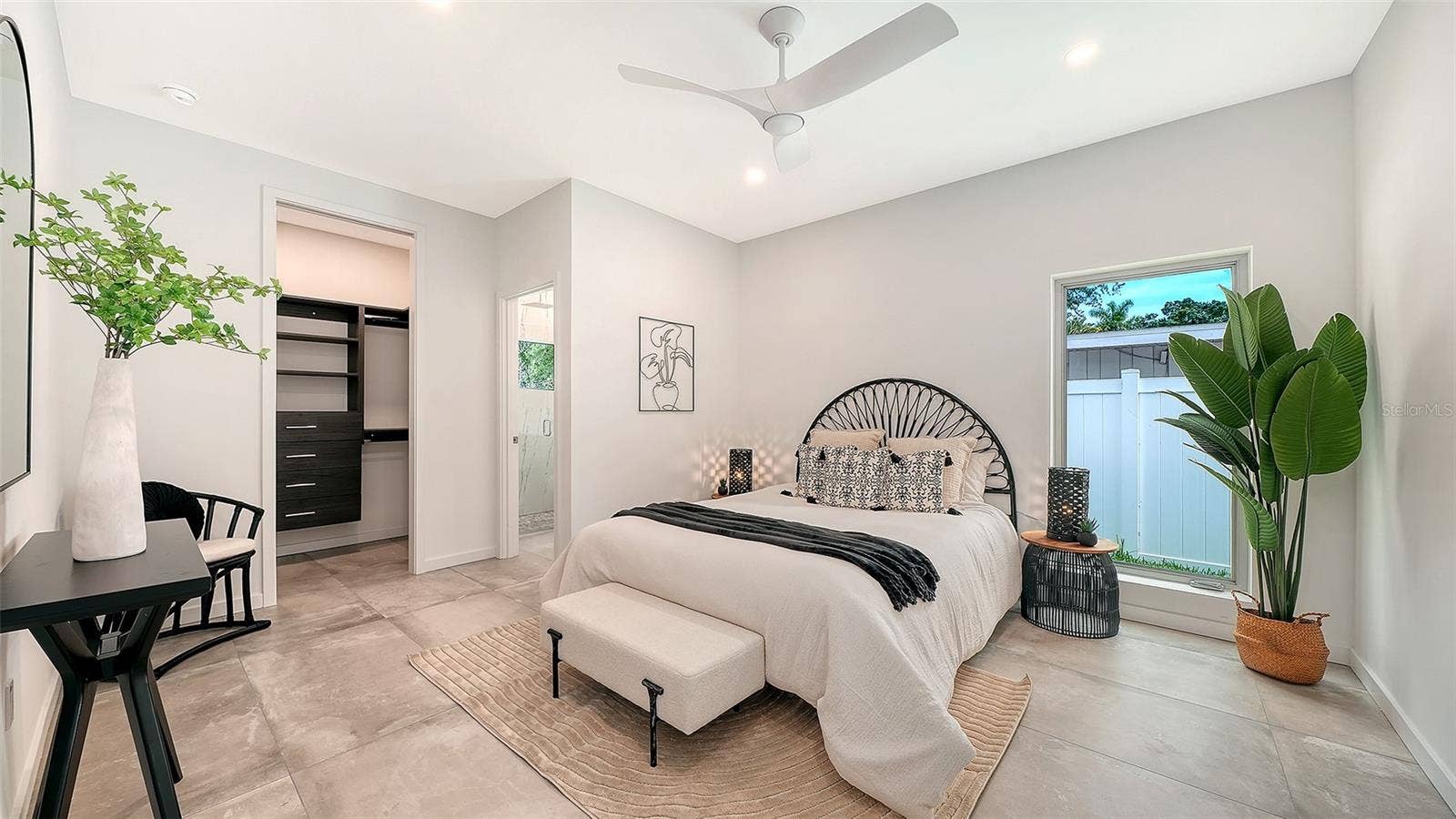 2050 EUCLID TERRACE, Sarasota, FL 34239 2050 EUCLID TERRACE, Sarasota, FL 34239