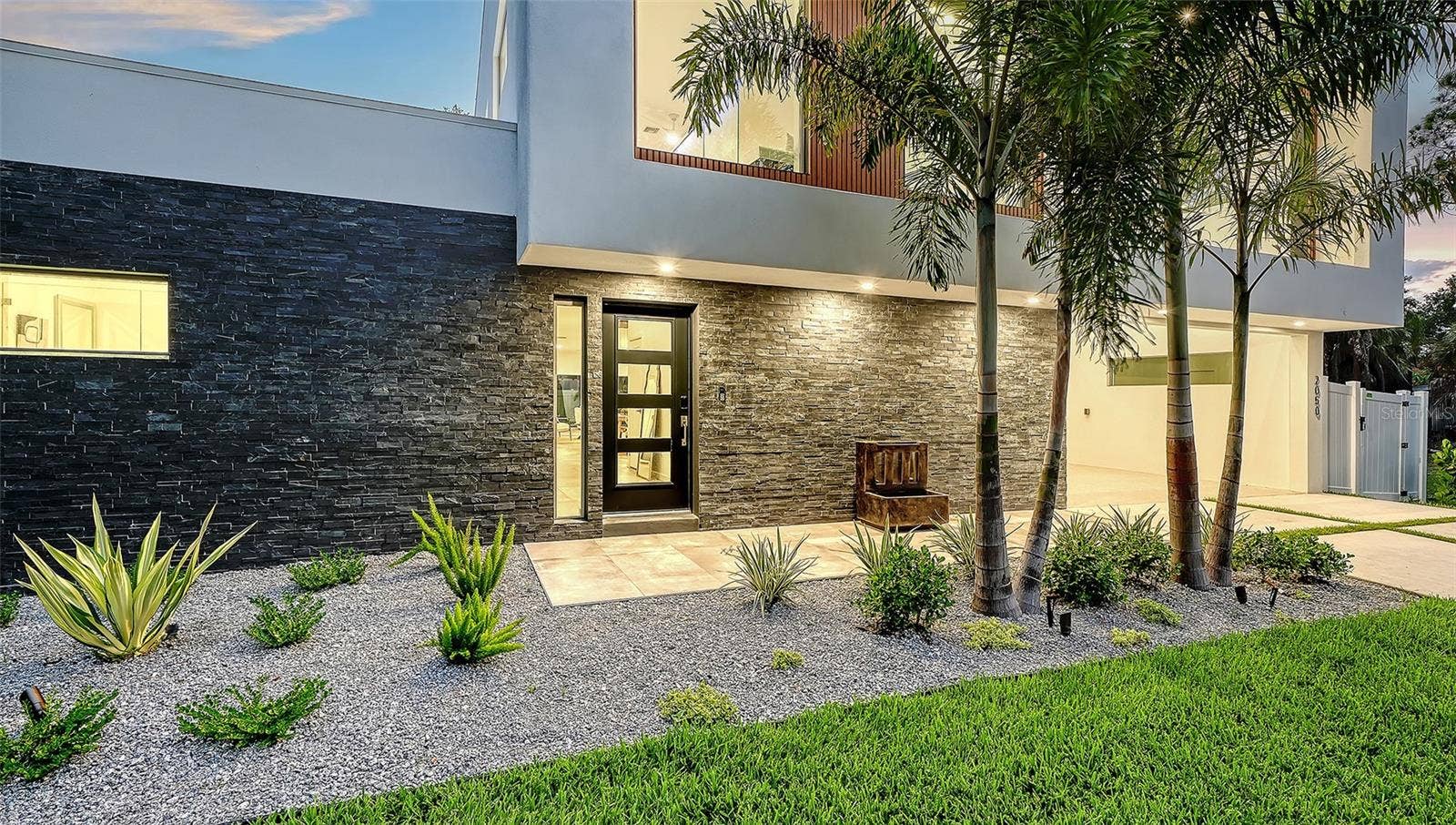2050 EUCLID TERRACE, Sarasota, FL 34239 2050 EUCLID TERRACE, Sarasota, FL 34239