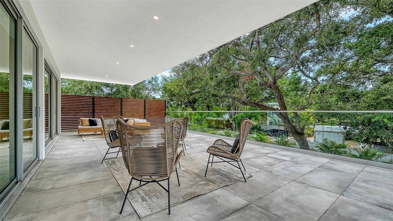 2050 EUCLID TERRACE, Sarasota, FL 34239 2050 EUCLID TERRACE, Sarasota, FL 34239