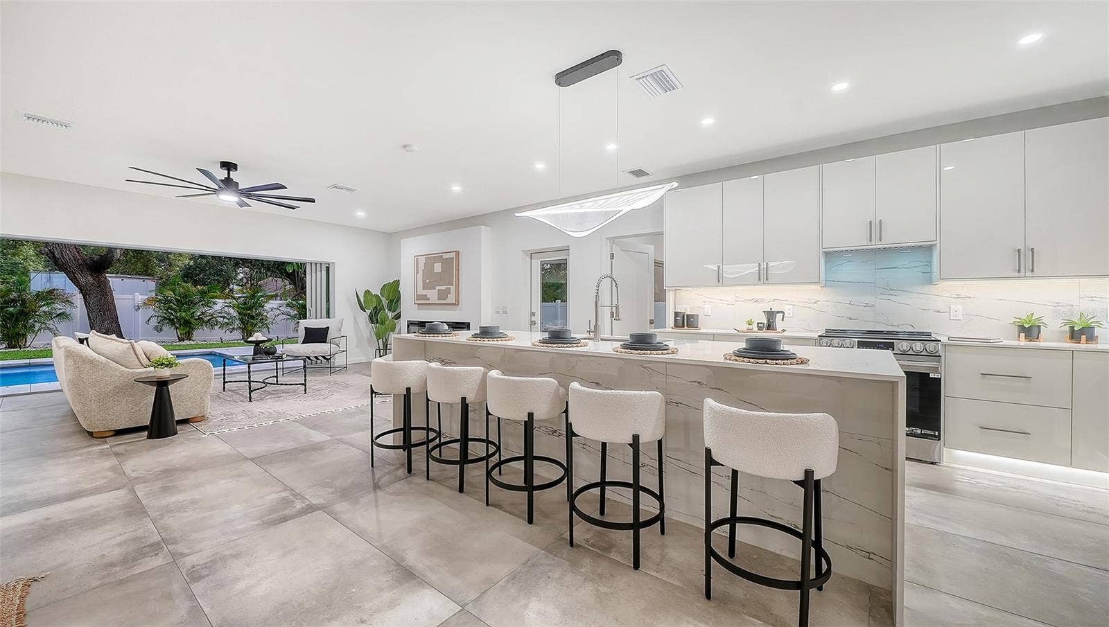 2050 EUCLID TERRACE, Sarasota, FL 34239 2050 EUCLID TERRACE, Sarasota, FL 34239