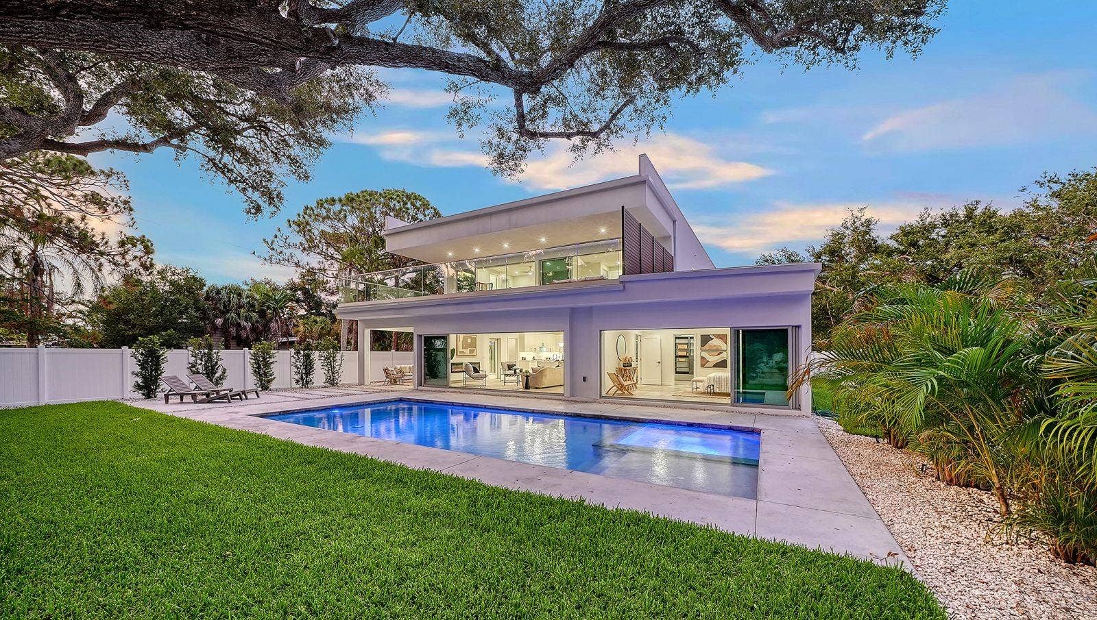 2050 EUCLID TERRACE, Sarasota, FL 34239 2050 EUCLID TERRACE, Sarasota, FL 34239
