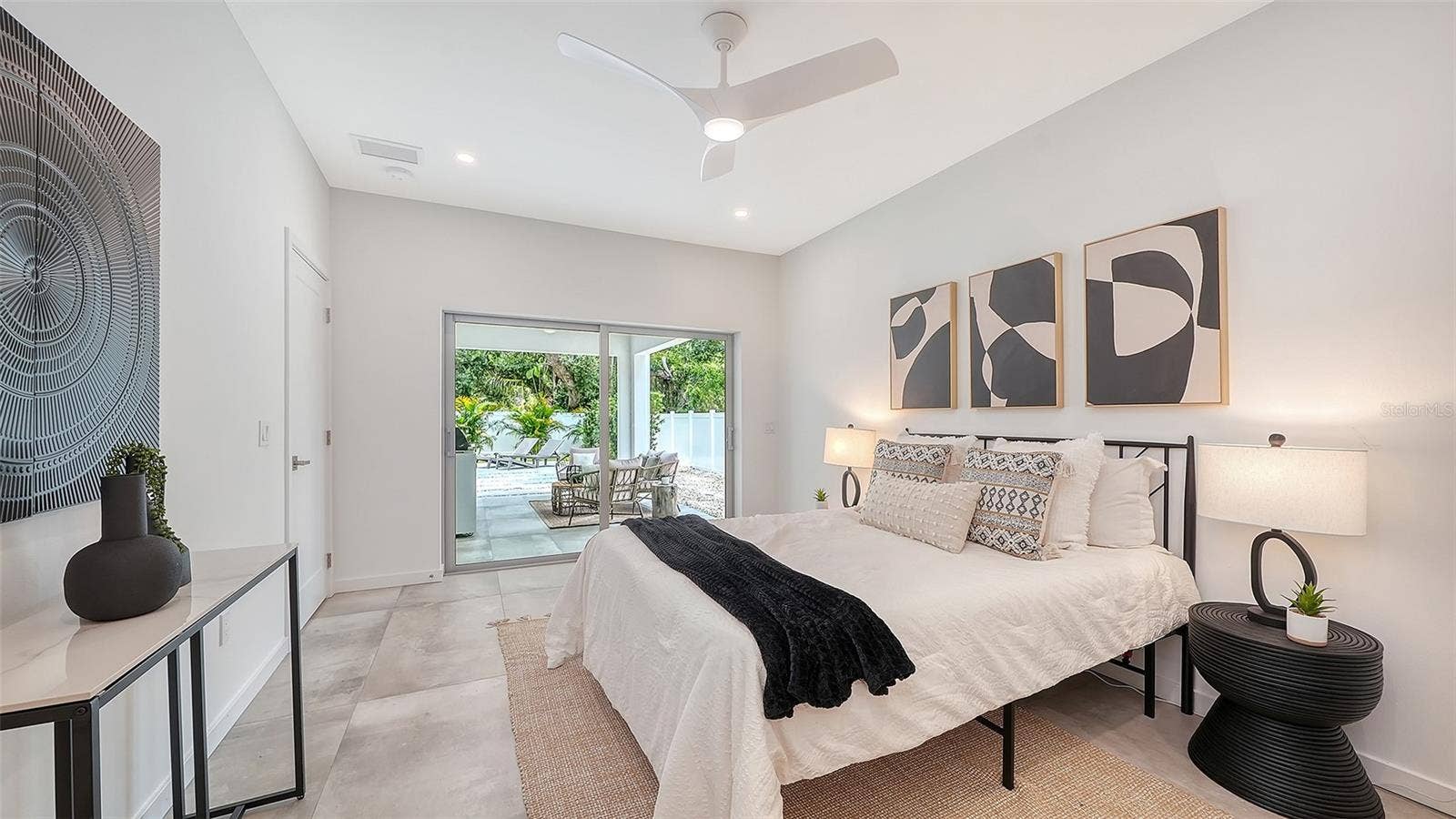 2050 EUCLID TERRACE, Sarasota, FL 34239 2050 EUCLID TERRACE, Sarasota, FL 34239