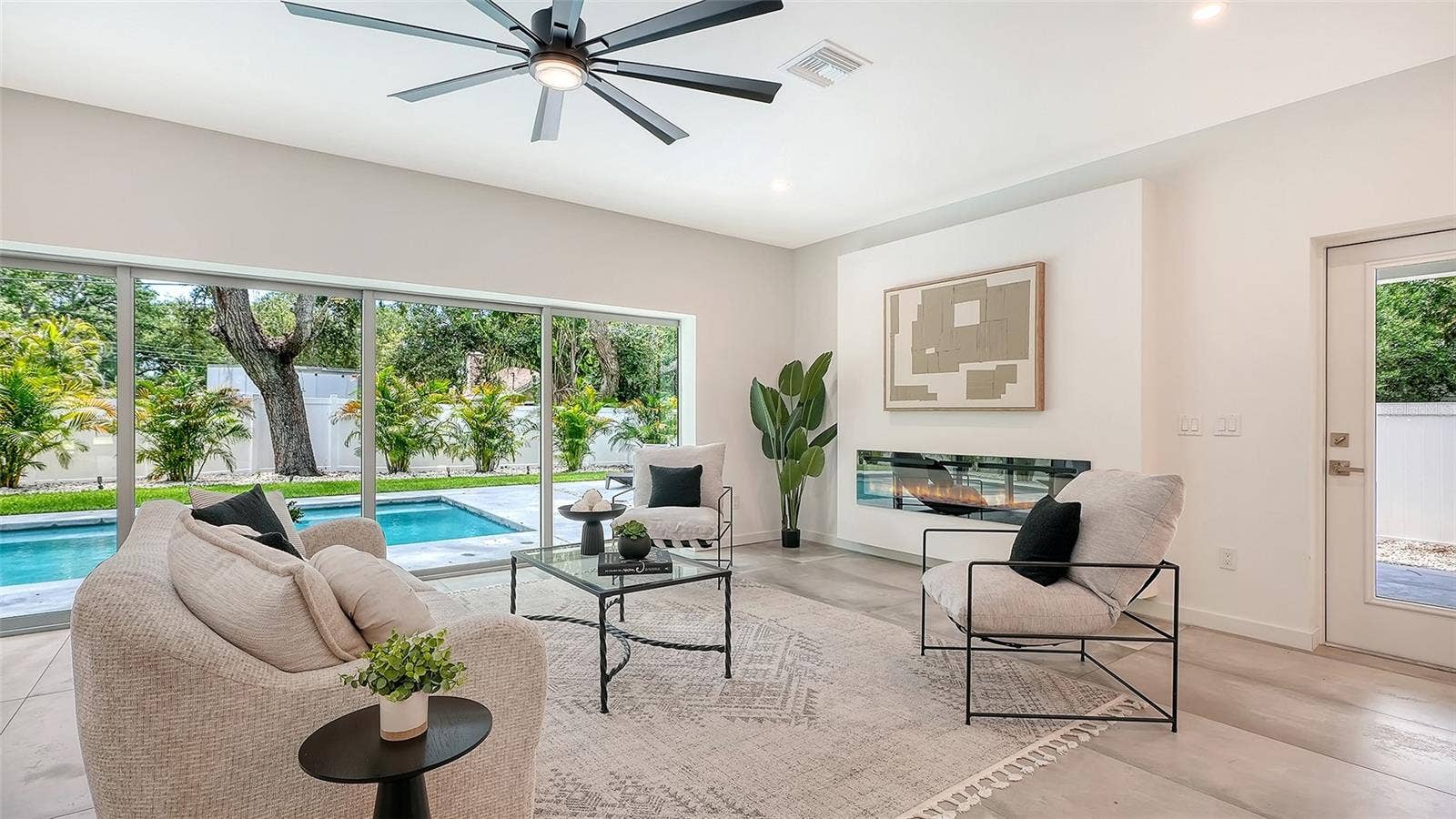 2050 EUCLID TERRACE, Sarasota, FL 34239 2050 EUCLID TERRACE, Sarasota, FL 34239