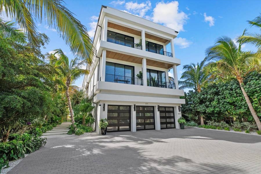 Property photo for 171 WHITTIER DRIVE, Sarasota, FL
