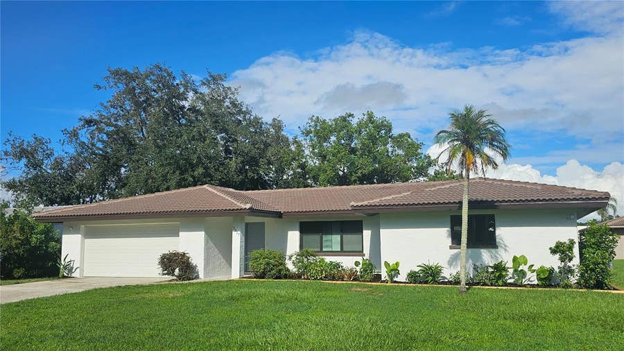 Property photo for 3317 PINE VALLEY DRIVE, Sarasota, FL